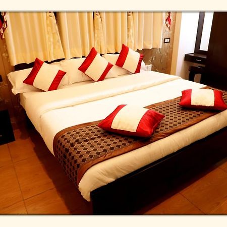 Hotel The Ranikhet Continental Extérieur photo