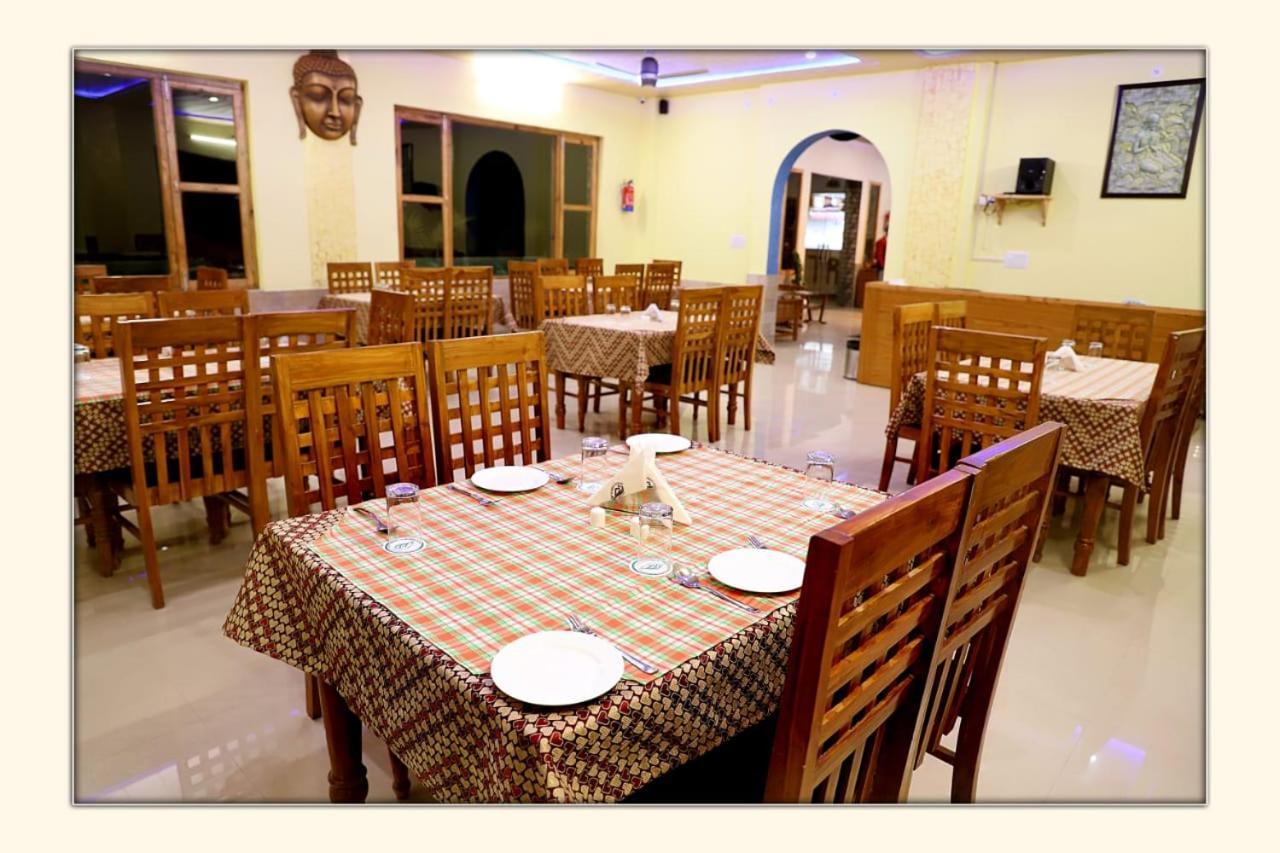 Hotel The Ranikhet Continental Extérieur photo